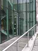 Laminert glass fasade.